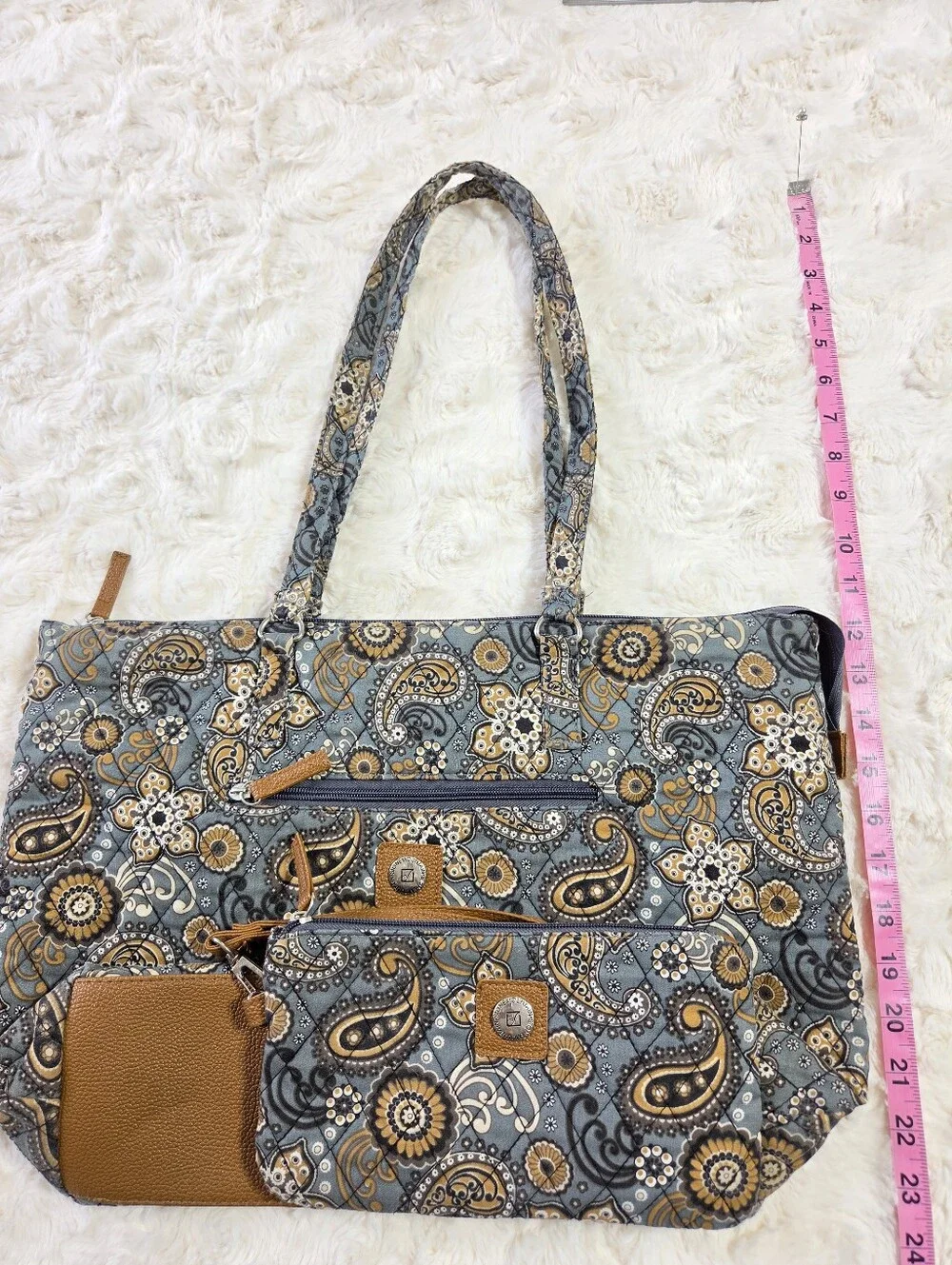 Stone Mountain - Tiffany Rose Quilted Medium Tote With Wristlet